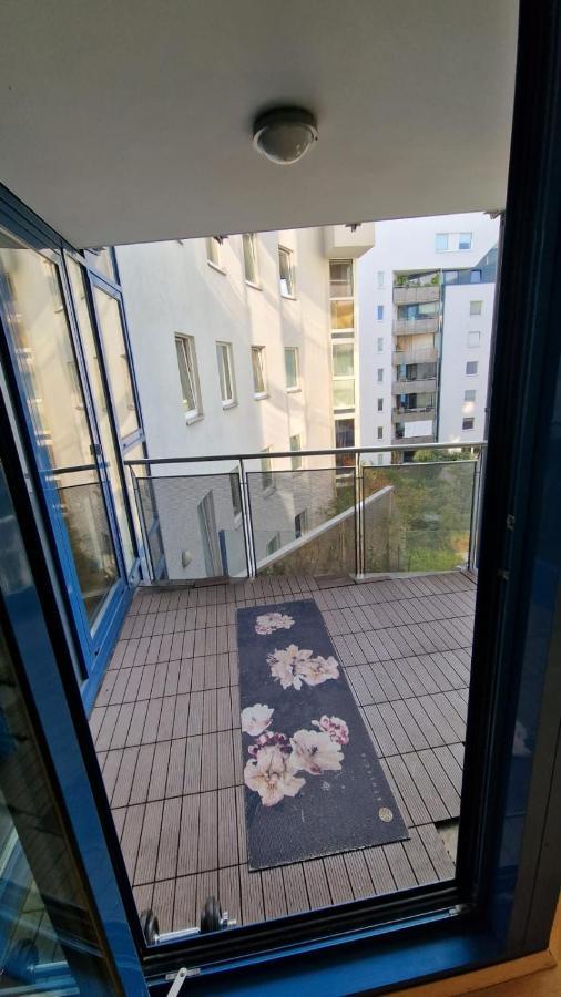 Dancelandliving 1220 Wien Exteriör bild